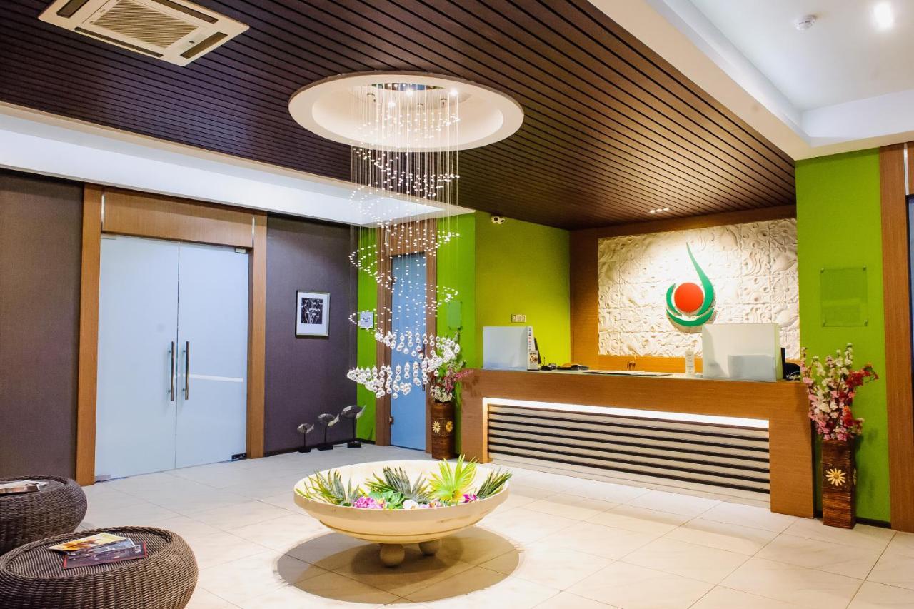 Diplomat Hotel By Ag Hotels Group Asztana Kültér fotó