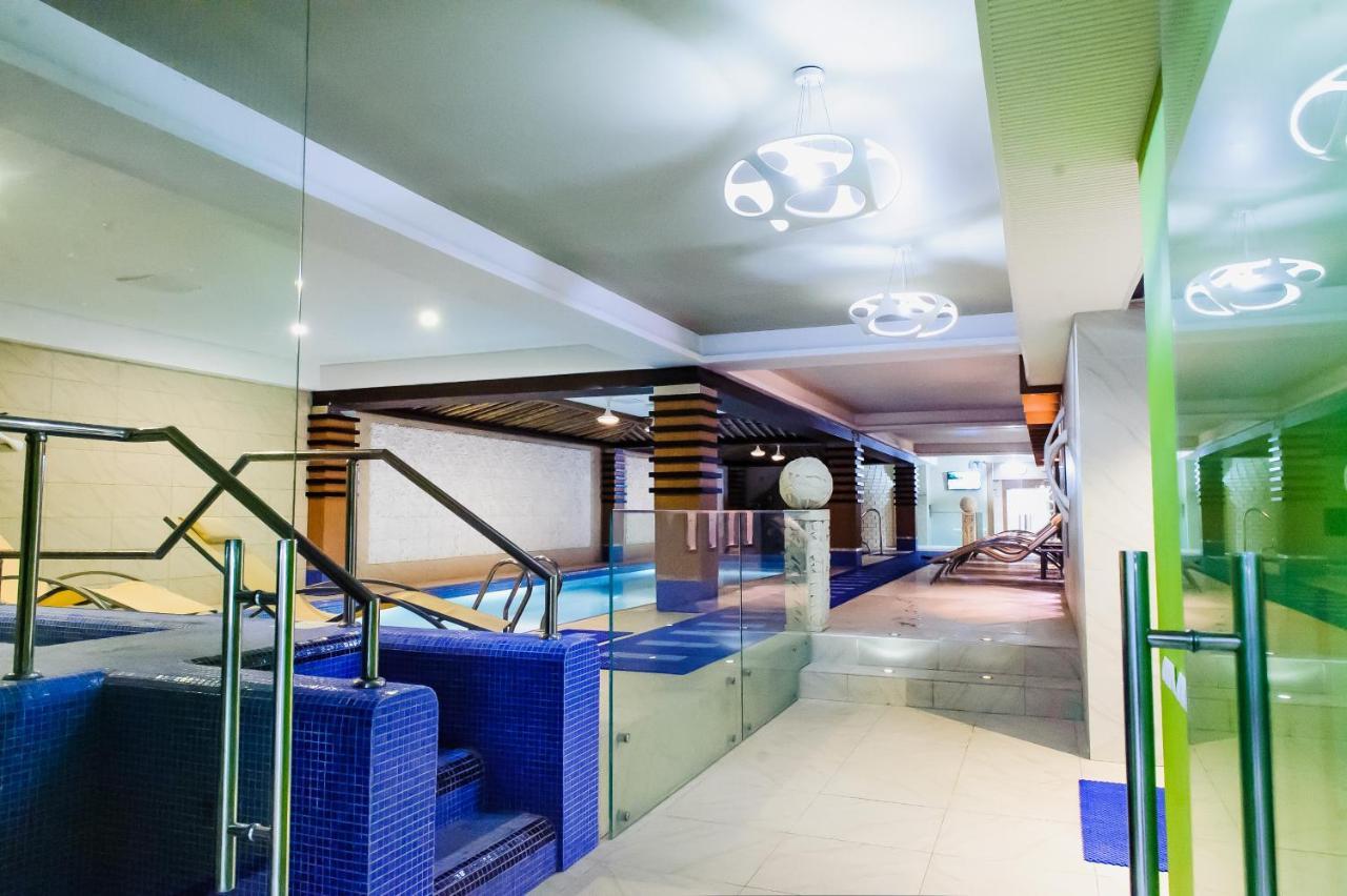 Diplomat Hotel By Ag Hotels Group Asztana Kültér fotó